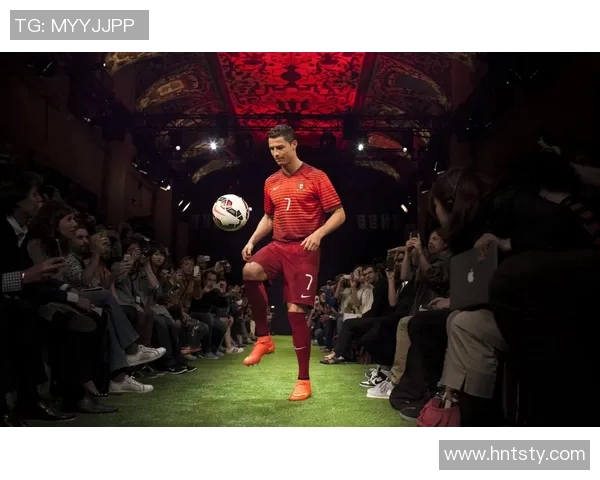 足球明星们对C罗的喜爱程度究竟如何揭秘他们心中的偶像之争