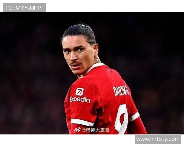 达尔文足球明星的名字盘点及其成就分析